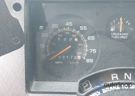 1995 Chevrolet G20 from USA, damaged, VIN 1GBEG25H2SF139482